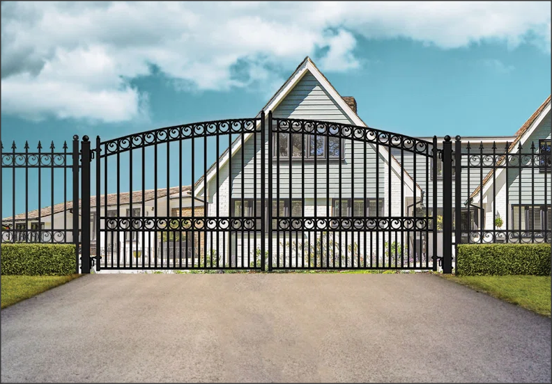 Dual Swing Driveway Gate - Versailles Style
