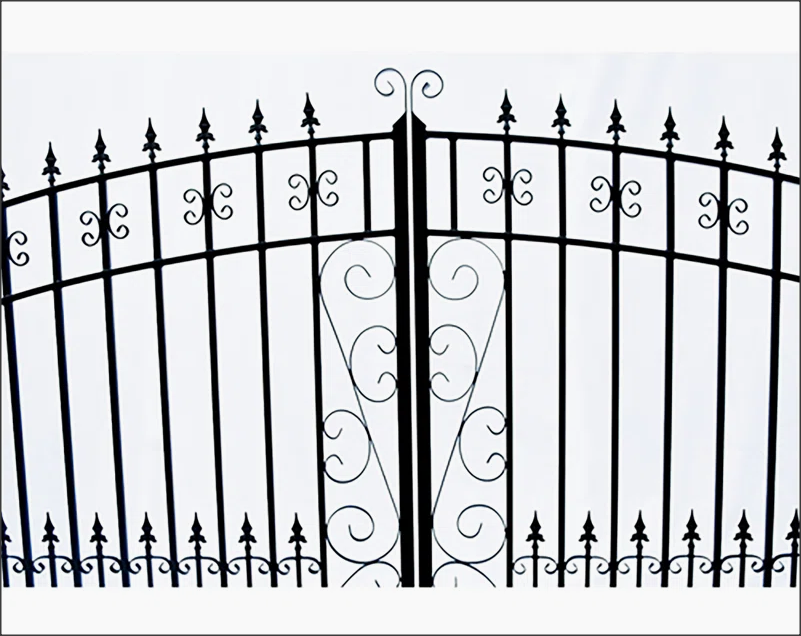 Dual Swing Driveway Gate - Veneto Style